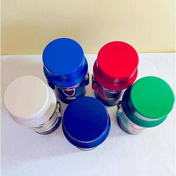 (5) Harrys of London Colorful Christmas Nutcracker Tin, Candy Cookies Gift Set - Picture 3 of 6